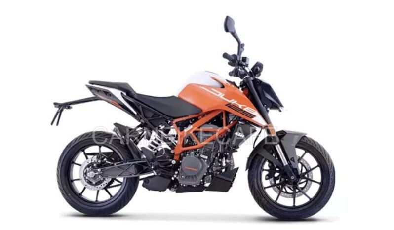 
								KTM  125 Duke full									