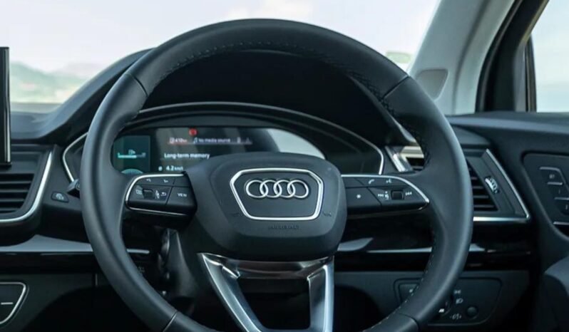 
								Audi Q5 full									