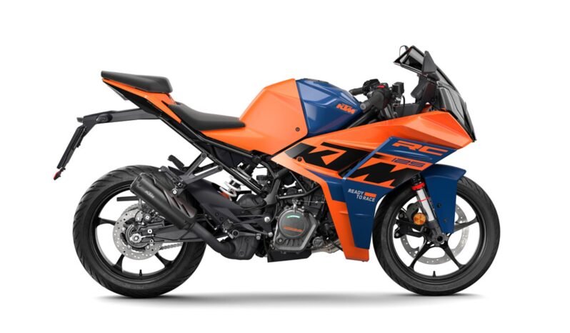 
								KTM RC 125 full									