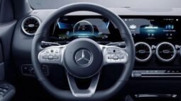 
										Mercedes-Benz AMG GLA35 full									