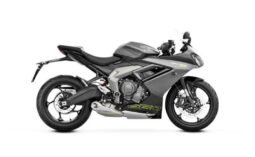 
										Triumph Daytona 660 full									